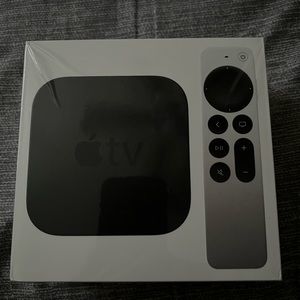 Apple 4TV 32GB with free HDMI cable